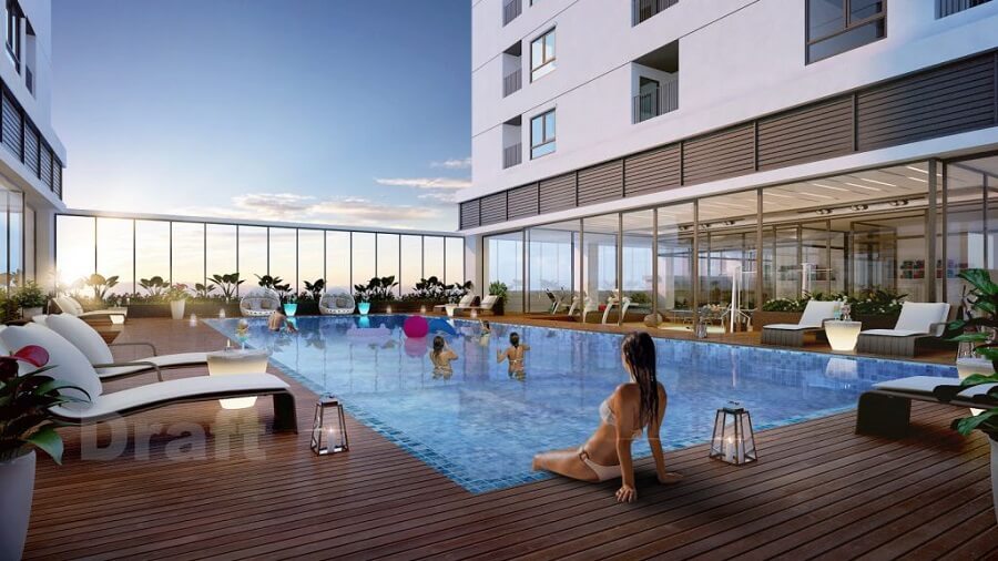 The swimming pool is located on the 4th floor of Dabaco Huyen Quang Apartment